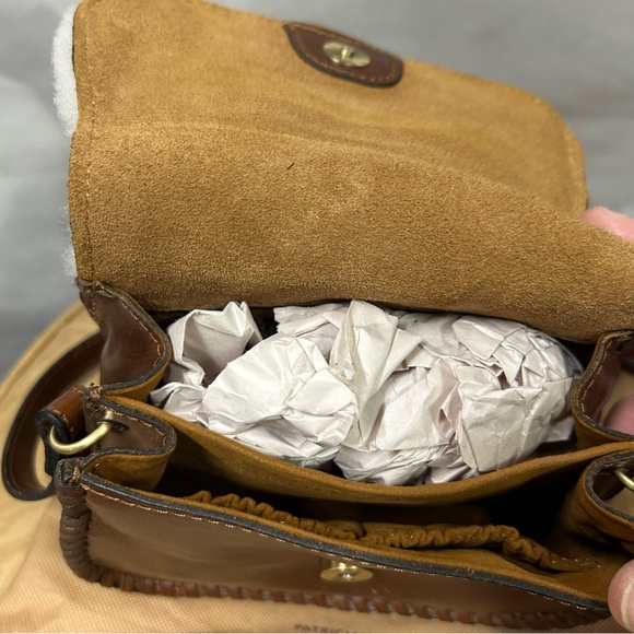 NWT Patricia Nash Leather Finch Sherpa Crossbody Bag with dust bag - Picture 6 of 12